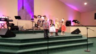 Abigail and the rest of the Nursery kids performing "If You're Happy" They did awesome!