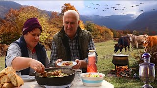 Chicken with Pomegranate Sauce, an Unusual Recipe in the Mountains of Azerbaijan