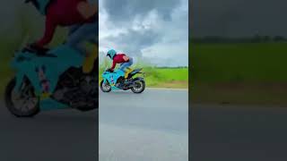 ഭാഗ്യം ആരും കണ്ടില്ല 🤣...Bike accident/bike stund/