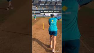 Alyssa Healy Wonderful bowling action #shorts #cricket #shortsfeed