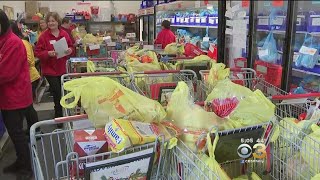 Grocery Stores Packed For Last-Minute Thanksgiving Shopping In Tri-State Area