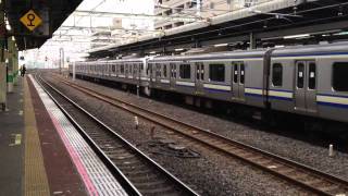 朝の総武線市川駅にて JR Sobu Line Ichikawa Station