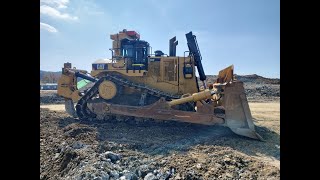 캐터필라(Caterpillar, CAT) D11T 불도저(bulldozer)