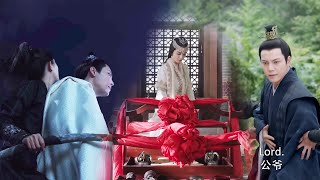 Hai Shi was proposed to, and the prince went to save her despite being injured