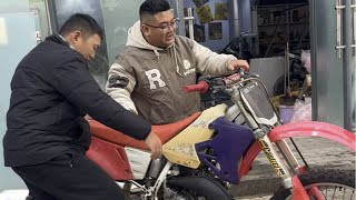 唤醒90年代古董本田越野摩托车 本田CR125 没想到……