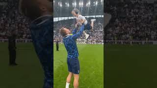 Harry Kane with his family.🥰❣️#football #viral