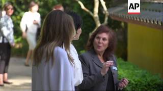 Melania Trump, Akie Abe Tour Japanese Garden