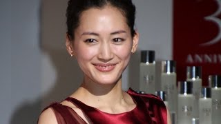 綾瀬はるか、松坂桃李は「友達です」　交際報道を否定　「SK−2 誕生35周年キックオフ セレモニー ～運命よりも、きれいになろう。～」3　#Haruka Ayase　#event