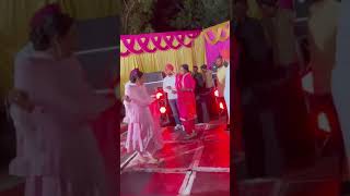 Baani Sandhu bhangra at her family wedding