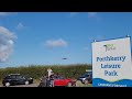 sensational overhead landing oneair boeing 747 400 at cardiff airport