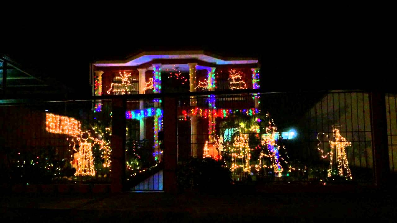 Insane Christmas Light House In San Ramon, Costa Rica - YouTube