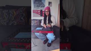 Boombap Finger Drumming on AKAI MPC Live 3 - Deeper - Gnarly