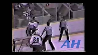 OHL Apr. ?, 1987 Peterborough Petes v Oshawa Generals (R) Jamey Hicks v Derek King