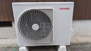 東芝　ルームエアコン室外機　RAS-2211ATL