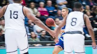 Bryce Douvier drive \u0026 dunk vs. Fryshuset Basket