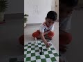 4-year-old flawlessly shows how to checkmate with a lone queen