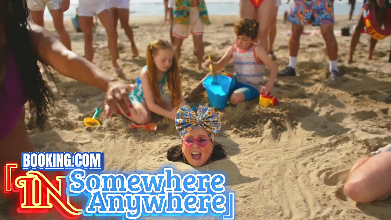 BOOKING.COM | 'Somewhere Anywhere' | Ft Melissa McCarthy | 30s Ad - YouTube