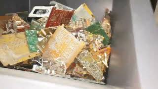 Ukrainian shredder Ecopolymer Shark EZ20 shreds E-SCRAP: Mixed Electronic Scrap