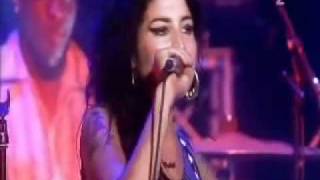Amy Winehouse - You know I'm no good - Live
