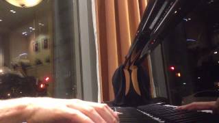 Jazz piano improvisation at the Delta Hotel - Mathieu Tanguay