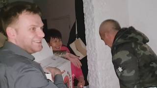 День Рождение))) Как Андрей отреагировал на собаку