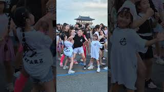 언니터치 반응 찐당황 9살예쁜이들#dance#randomdance#터치챌린지 #touch#shorts#everytimewetouch#kpop#shorts#brother#sister