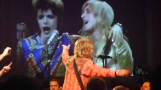 Mike Peters & The Alarm: Tribute to David Bowie @The Gathering 24