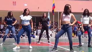 Baile Mix Colegio del Milenio