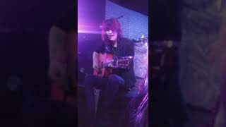 Johnnie Guilbert "Poison" - Live (Preview)