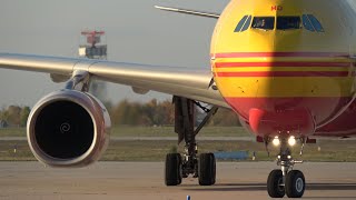 Danke fürs Winken Waving Pilots Airbus A330-243F D-ALMD DHL EAT at Leipzig Halle Airport Rwy 26R