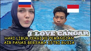 Hari Libur Pergi Ke Pemandian Air Panas Bersama Istri Rusia