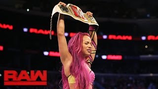 Sasha Banks vs. Charlotte – Raw Women’s Championtitel Match: Raw, 3. Oktober 201