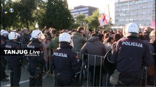 Uživo - Tanjug u Crnoj Gori - Atmosfera ispred crnogorskog parlamenta