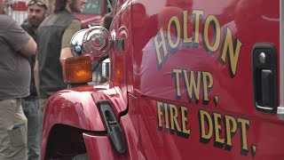 Community mourns loss of Holton fire chief