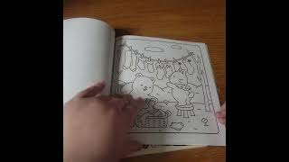 Flip through Fuzzy Hygee coloring book by Vivi Tinta