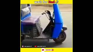 बिना ड्राईवर की auto🤣 wait for end😂 #shortsfeed #funny #funnyshorts #trending #shortvideo #viral