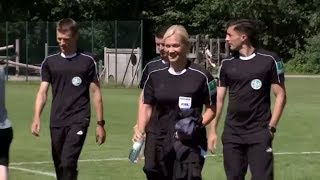 Erste Schiedsrichterin: Bibiana Steinhaus ist bereit für die Bundesliga