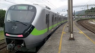 8780次七堵發車經由北迴線開往南澳的銀綠色微笑號EMU900型十輛一編組EMU923試運轉列車，(此地結束營業，期盼未來重生，新馬火車站也即將半廢站北遷移鐵道拍攝之旅，美麗的彎道車站再見道別)