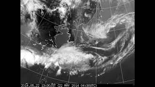 2014年2月から8月の雲の移り変わり（日本周辺）白黒