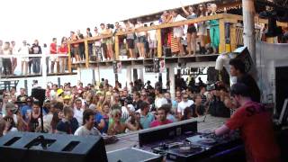 KaZantip 14.08.2010 DJ Конь, DJ Сухарь v1