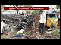 100 year old tree fall due to heavy rain car got damage peddapalli v6 news