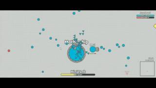 Helping the Mothership in Diep.io