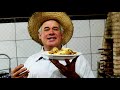 limpando galo caipira e cozinhando galopÉ ft ary português