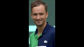 Daniil Medvedev Interrupted By Crying Baby in Halle! 😊