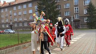 Teledysk do pastorałki „Idą, idą kolędnicy”.