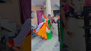 चला ले ले चली भौजी ट्रैकिया में#dance #video #trendingsong #bhojpurisongशिल्पी