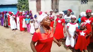 Église NGUNZA_NTSAYI_NA_NTSAYI à mouhoumi chez mâ ngounza