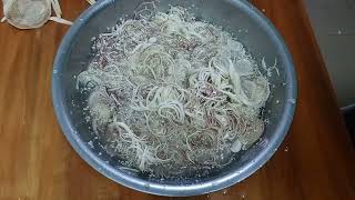 Cách làm nộm hoa chuối với lạc giòn ngon chuẩn vị.