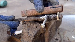 كيف تصنع مقبض اقطاب التلحيم يدويا من الخرذة طريقة سهلة How to make a manual welding electrode handle