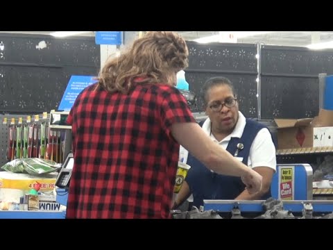 Hillbilly Buys A Can Of Dip With 1000 Pennies Prank! Hillbilly Buys A Can Of Dip With 1000 Pennies Prank!